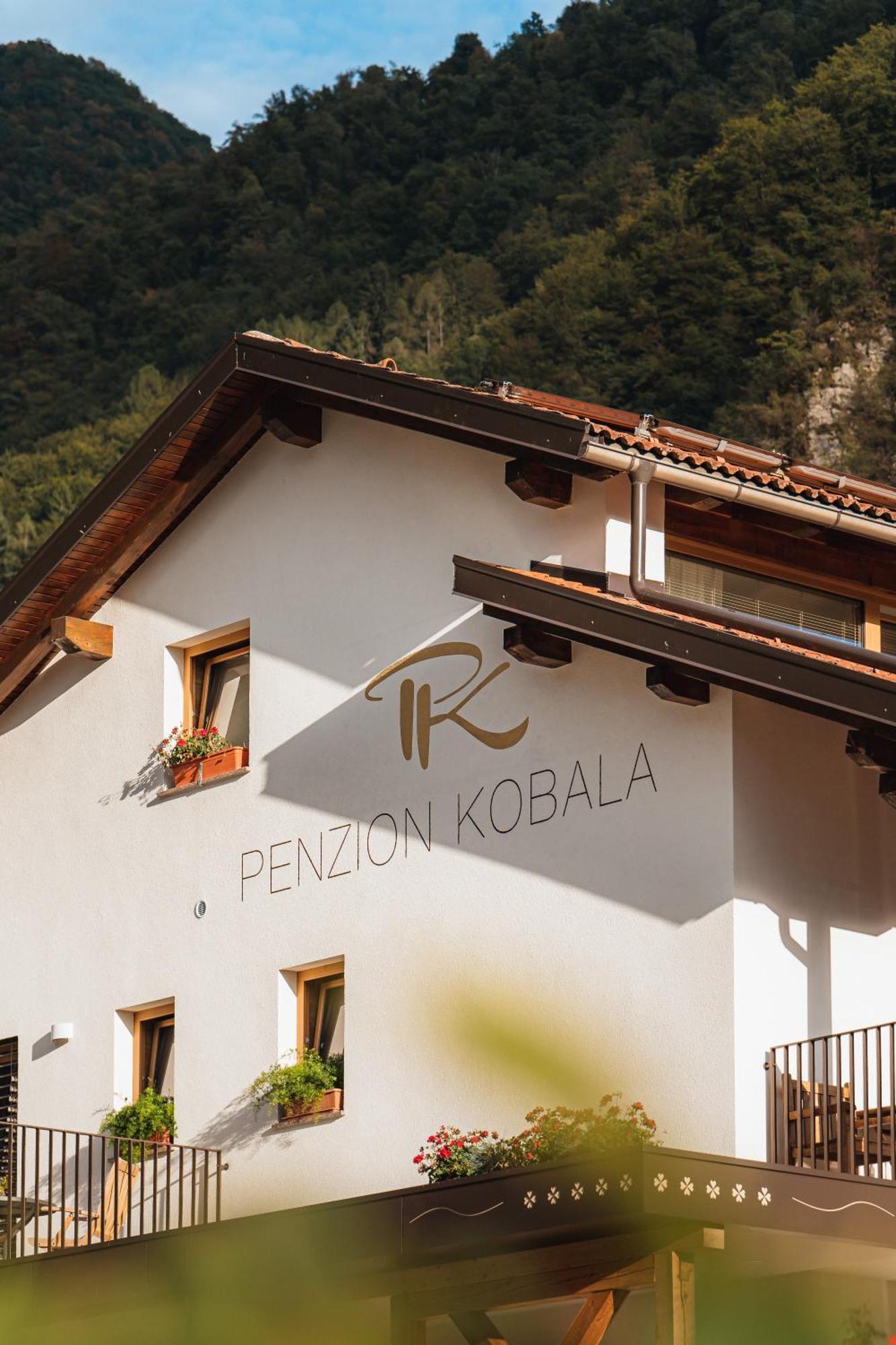 Hotel Penzion Kobala Tolmin Zewnętrze zdjęcie