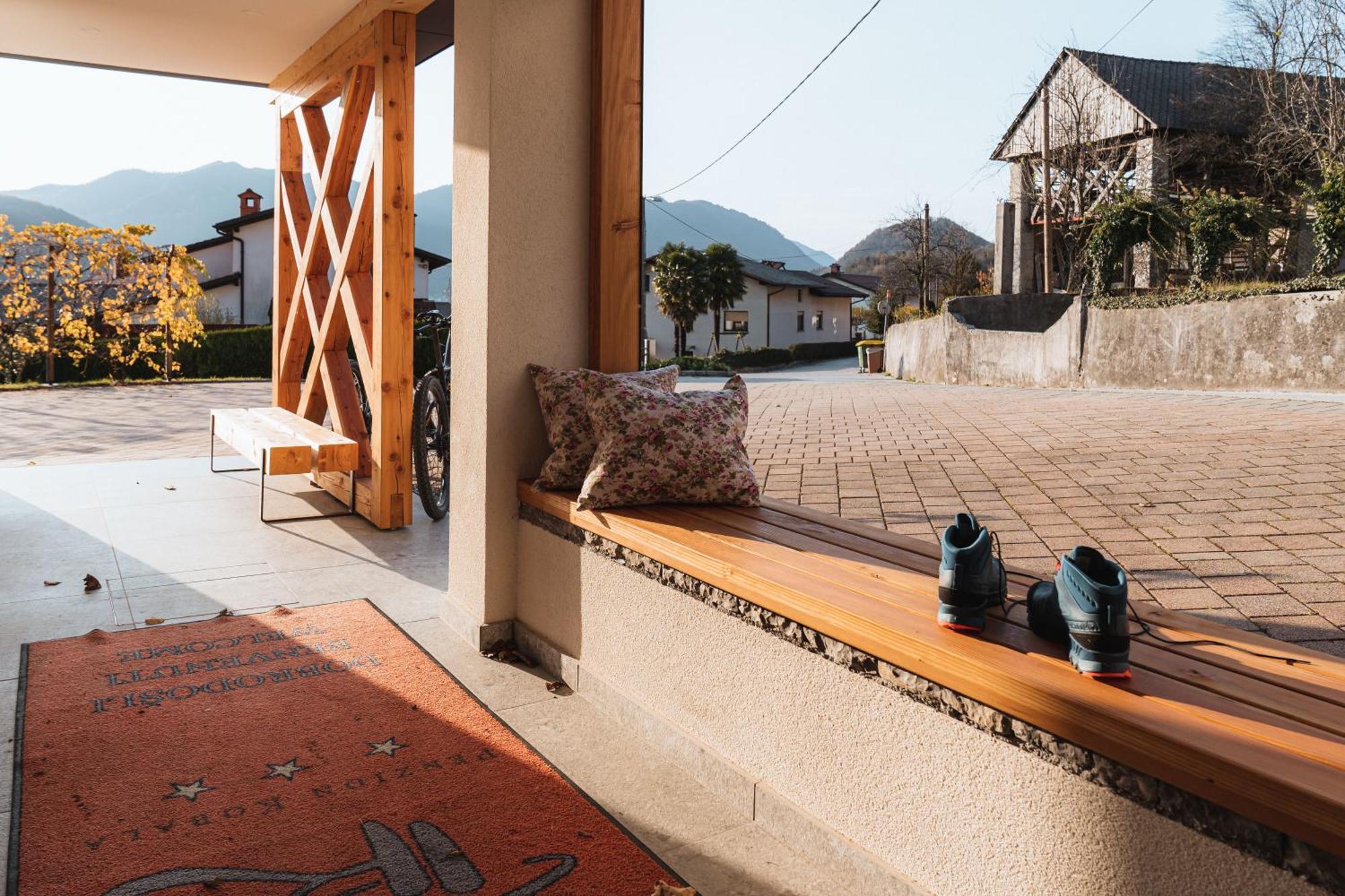 Hotel Penzion Kobala Tolmin Zewnętrze zdjęcie